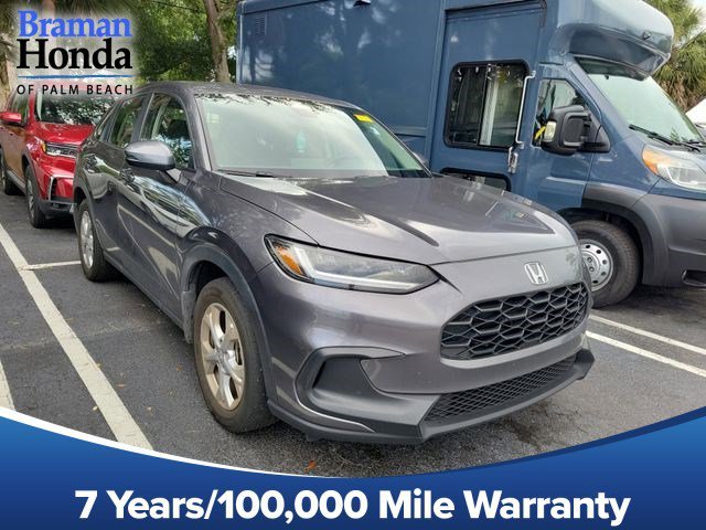 2025 Honda HR-V LX 2WD's photo