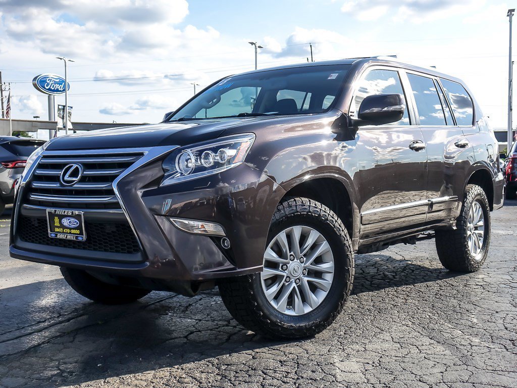 Used 2018 Red Lexus 460 image 1