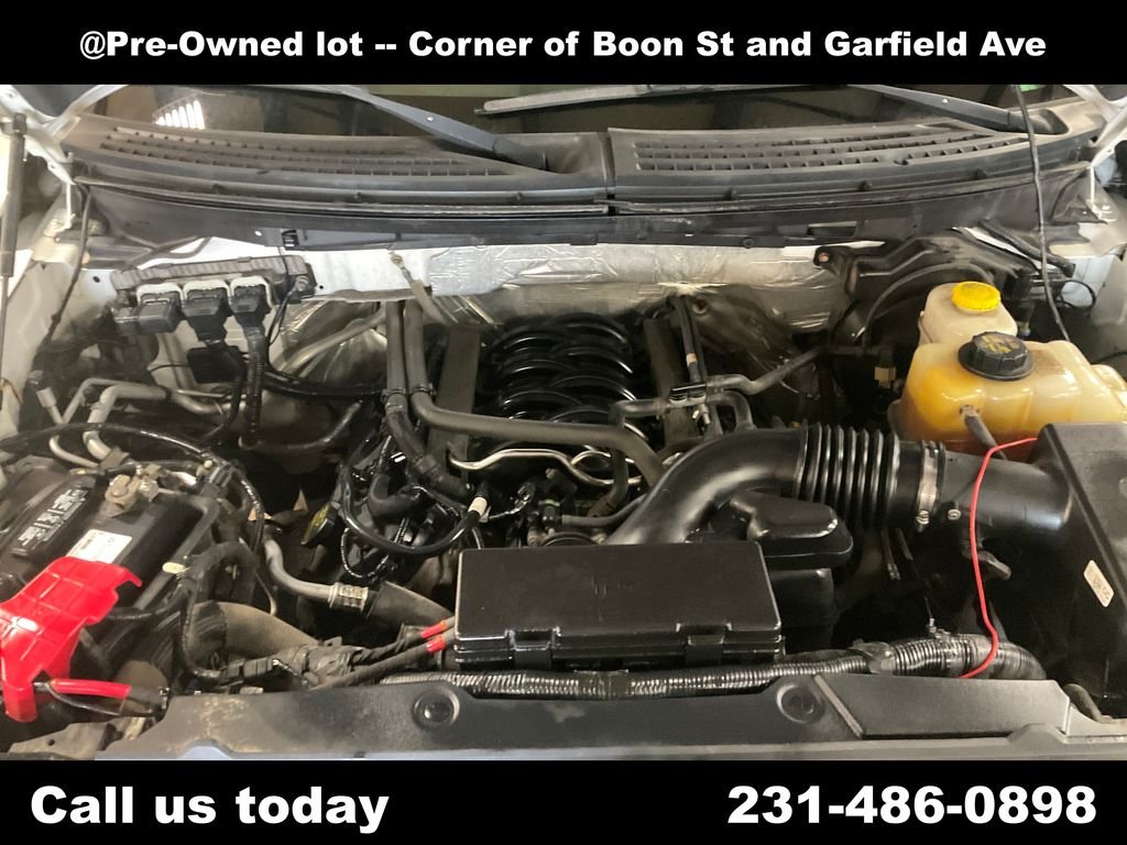 Used 2014  Ford XL image 10