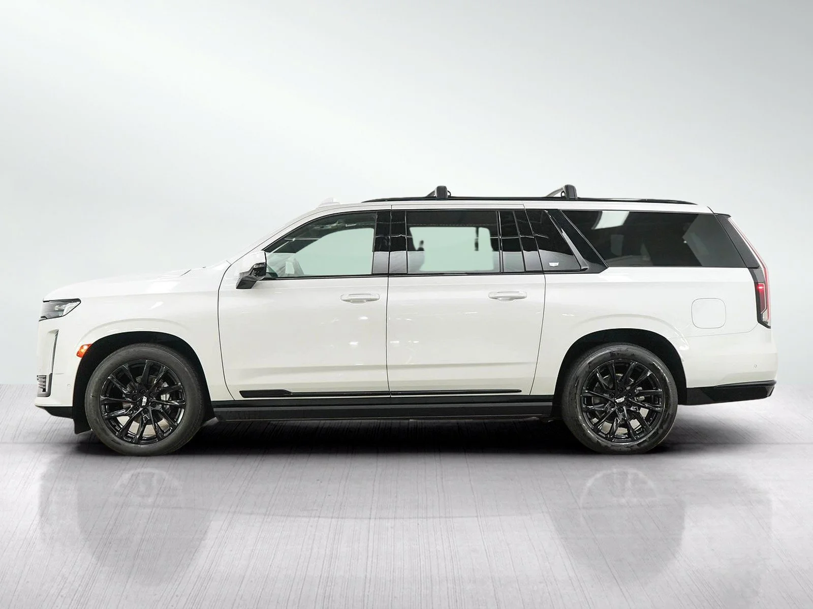 Used 2023 Cadillac Escalade ESV Sport Platinum with VIN 1GYS4RKL2PR453187 for sale in Bloomington, Minnesota