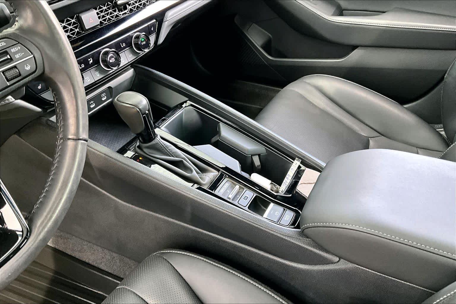2023 Honda Accord Hybrid Sport-L - Photo 17