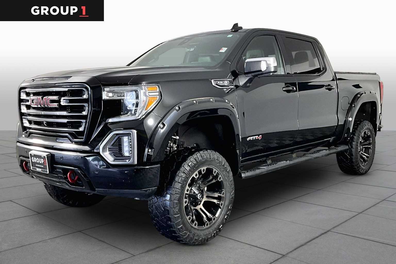 2019 GMC Sierra 4WD Crew Cab Short Box AT4's photo