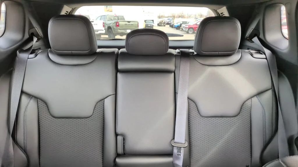 New 2026 Blue Jeep Latitude image 24