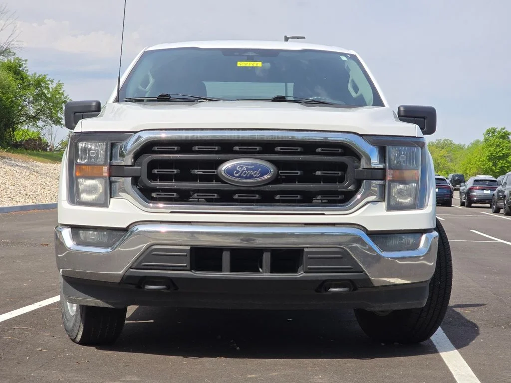 Used 2023  Ford XLT image 18