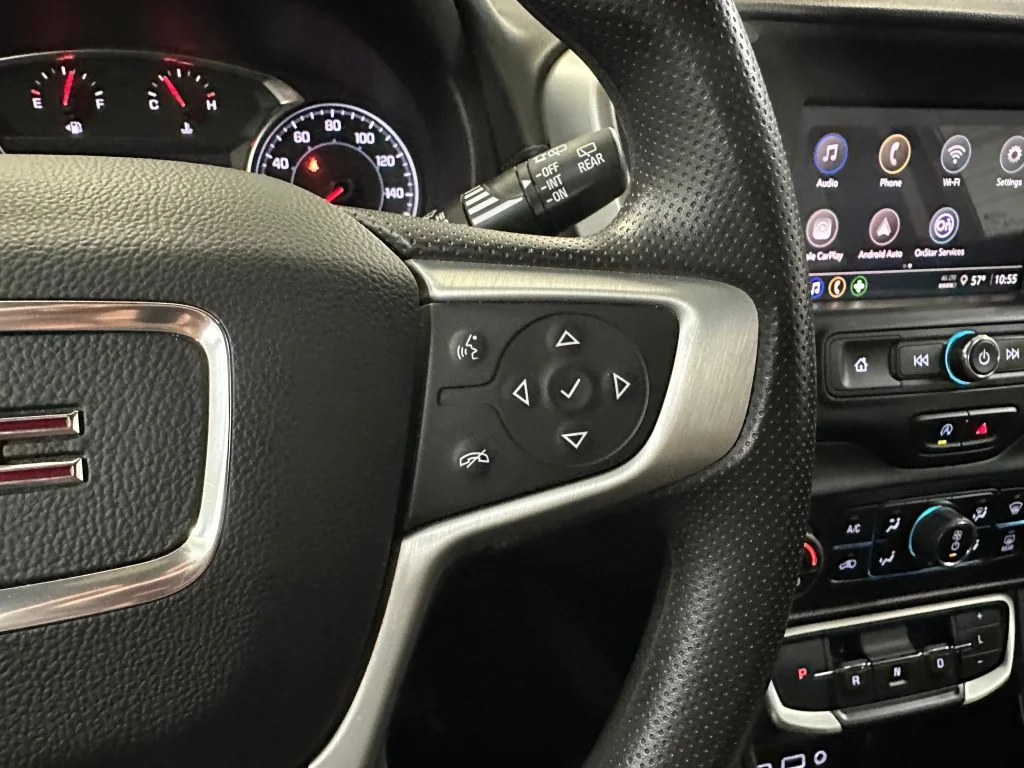 Used 2023 Summit White GMC SLE image 12