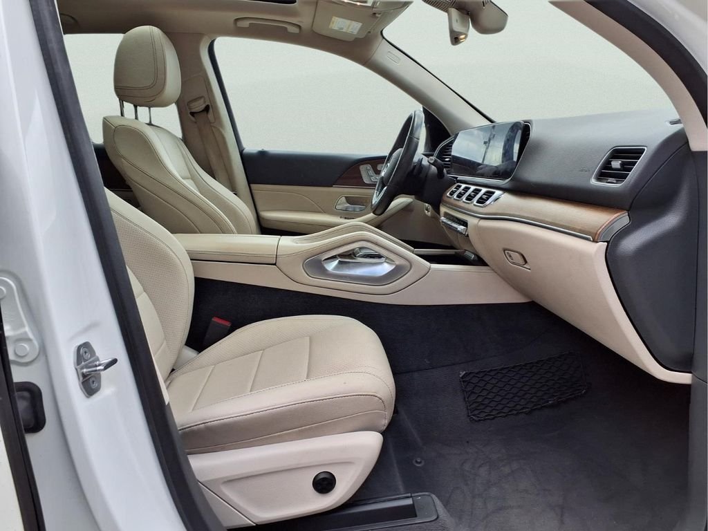 Used 2020 White Mercedes-Benz GLE 350 image 14