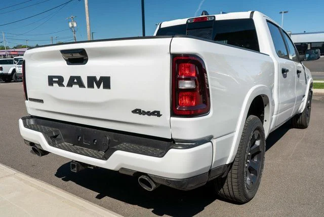 New 2026 Bright White Clear-Coat Exterior Paint RAM Big Horn/Lone Star image 5