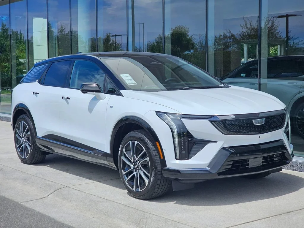 New 2026 Vibrant White Tricoat Cadillac Sport image 7