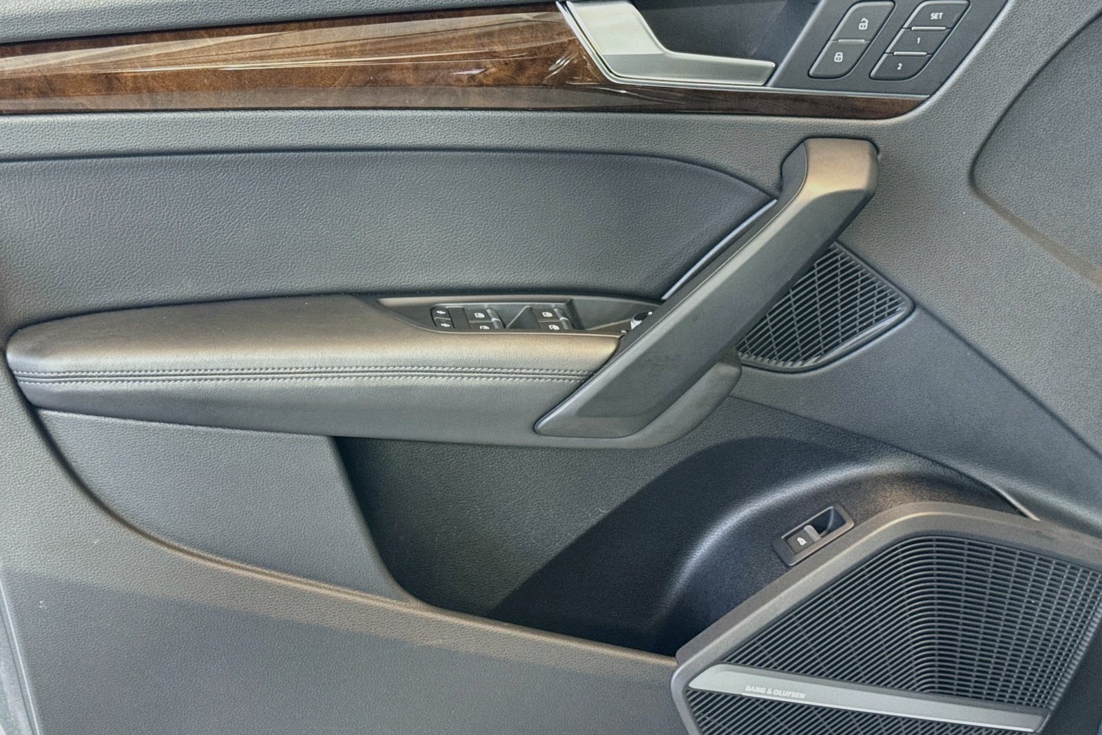 Used 2019 Monsoon Gray Metallic Audi Premium Plus image 17