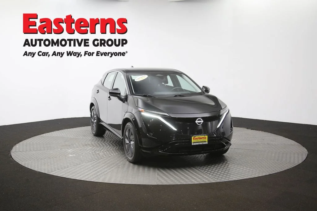 Used 2023 Black Nissan ENGAGE image 51