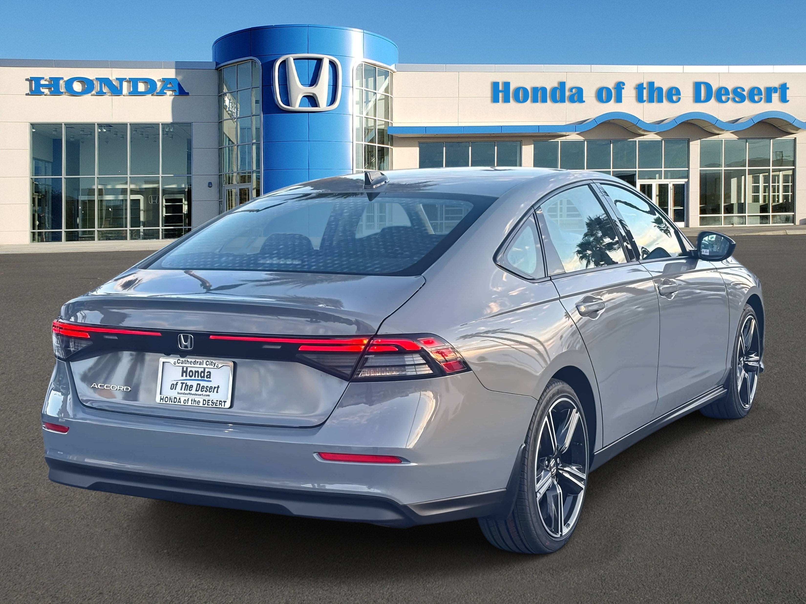 New 2026 Urban Gray Pearl Honda SE image 6