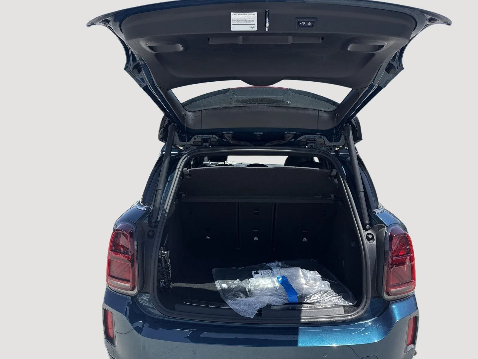 Used 2022 BLUE MINI Cooper S image 10