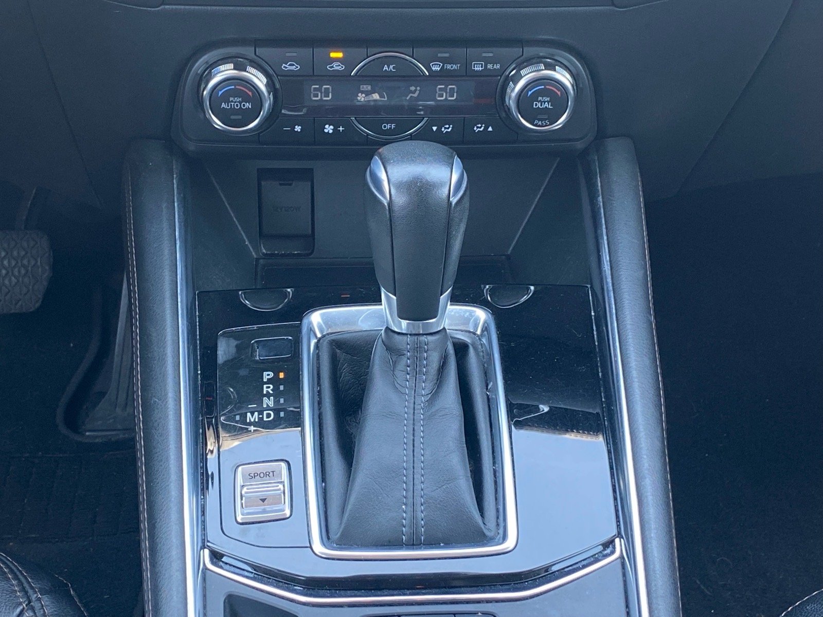 Used 2018 Gray Mazda Grand Touring image 6