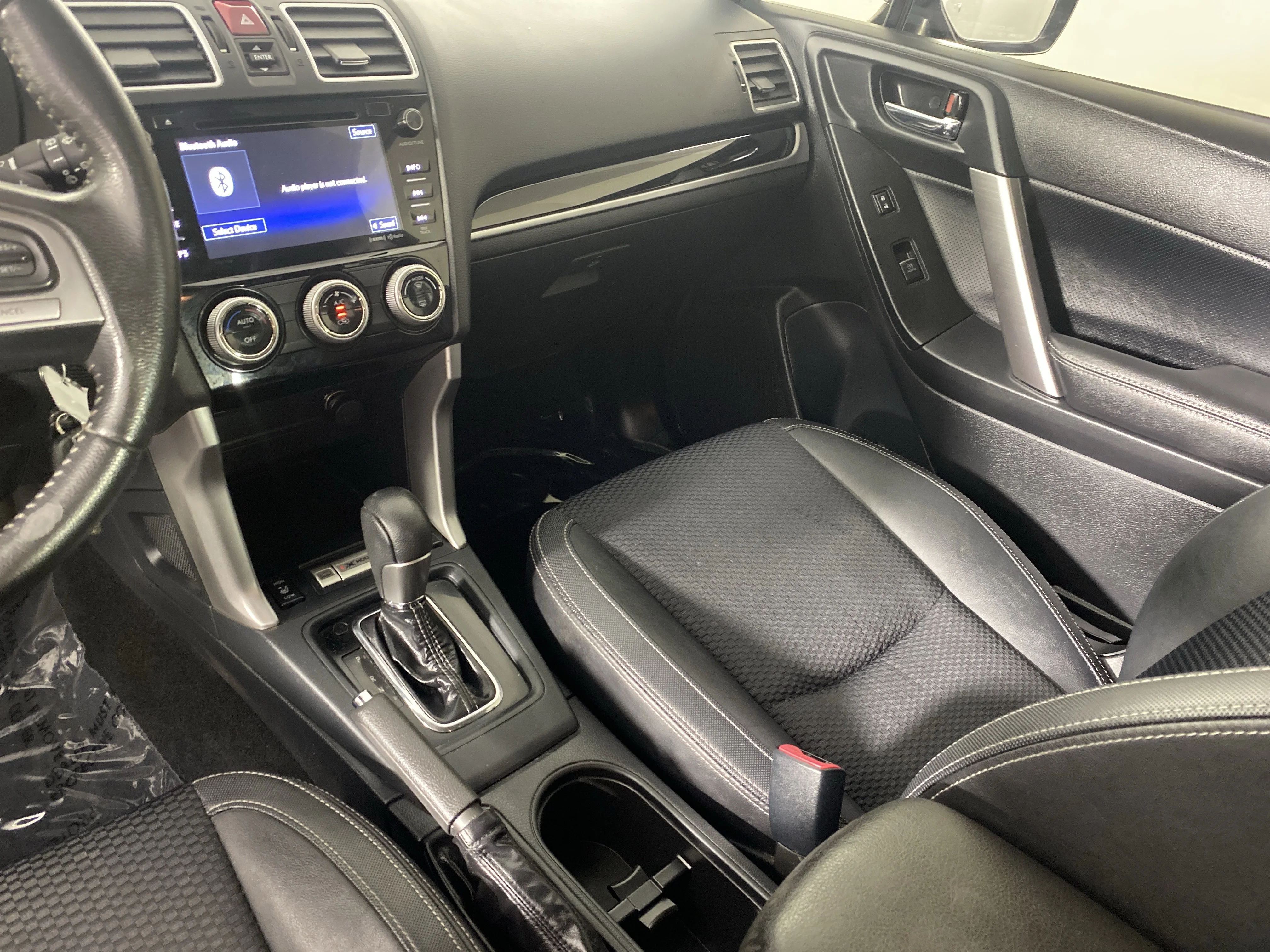 Used 2018 Crystal Black Silica Subaru Premium Black Edition image 26