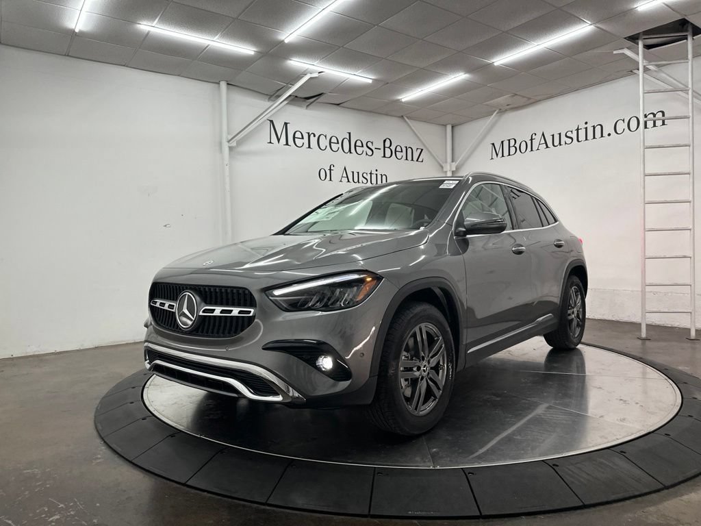 New 2026 Mountain Grey Metallic Mercedes-Benz GLA 250 image 33