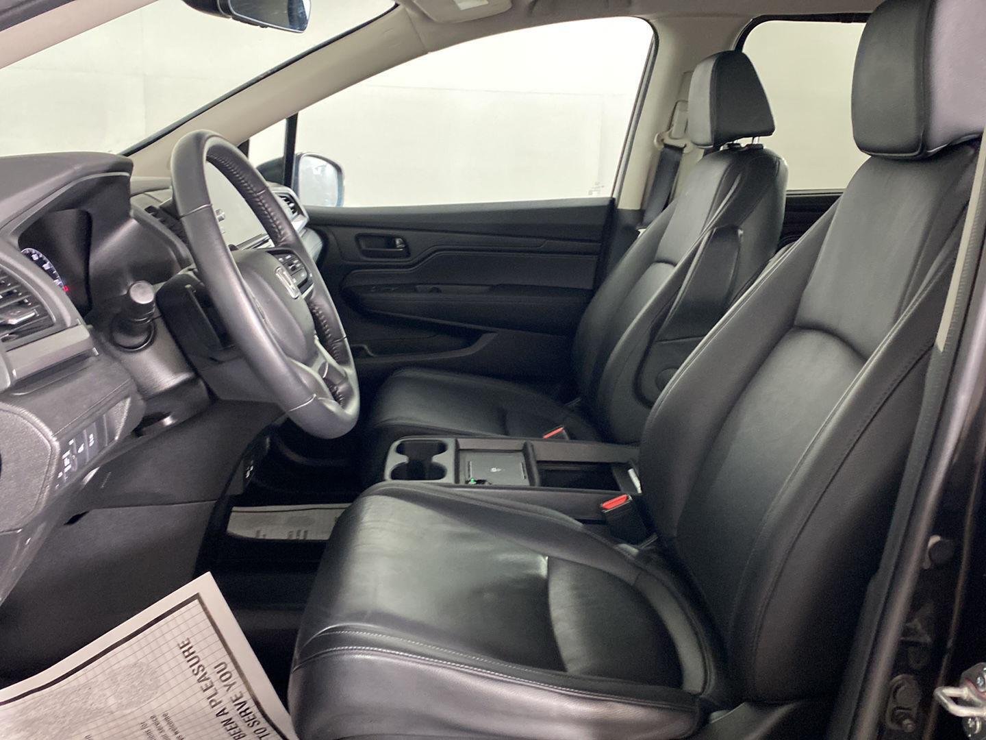Used 2025  Honda EX-L image 23