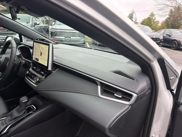 New 2026 Classic Silver Metallic with Midnight Black Metallic roof <sup>1</sup> Toyota  XSE image 27