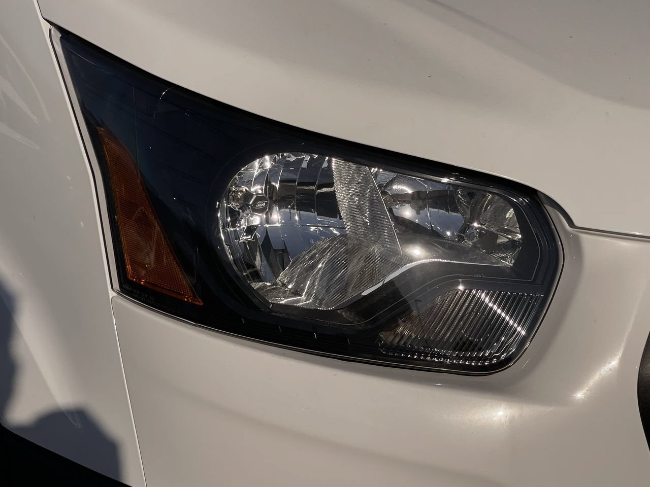New 2026 Oxford White Ford  image 13