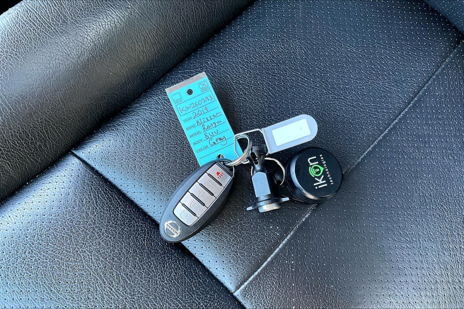 Used 2019 Gun Metallic Nissan SV image 15