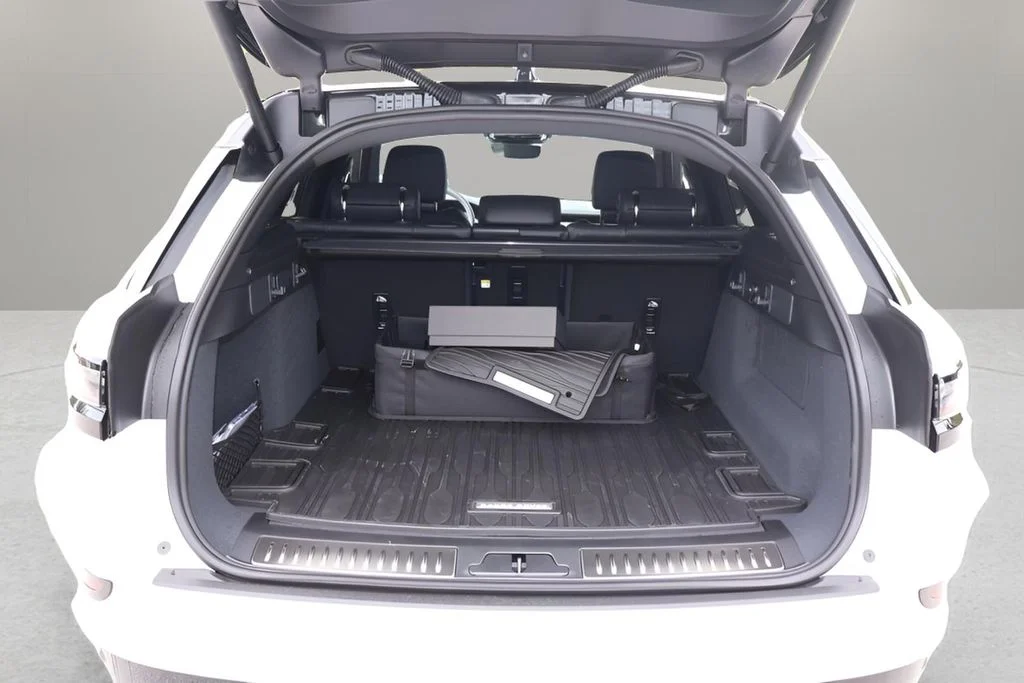 2026 Land Rover Range Rover Velar Dynamic SE - Photo 16