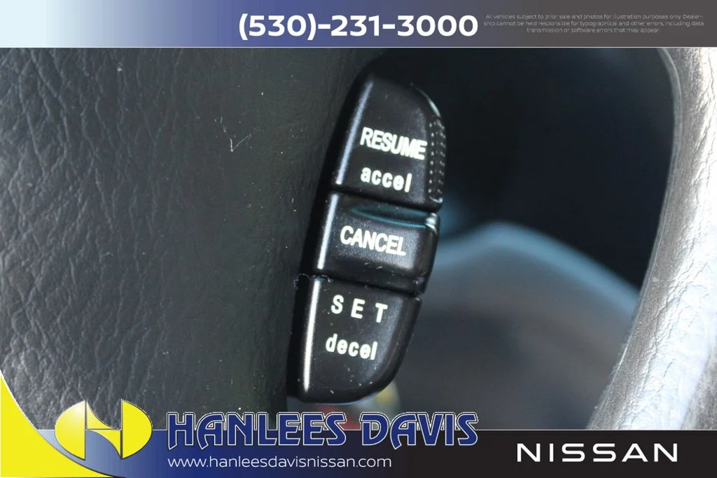 Used 2004  Honda EX image 23