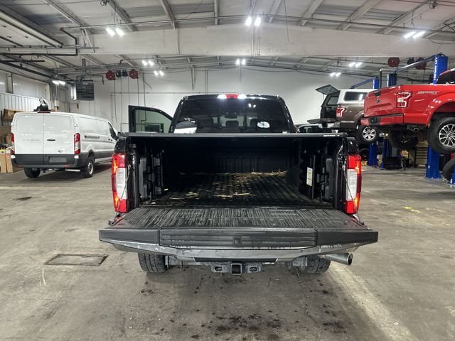 Used 2018 Shadow Black Ford Lariat image 26