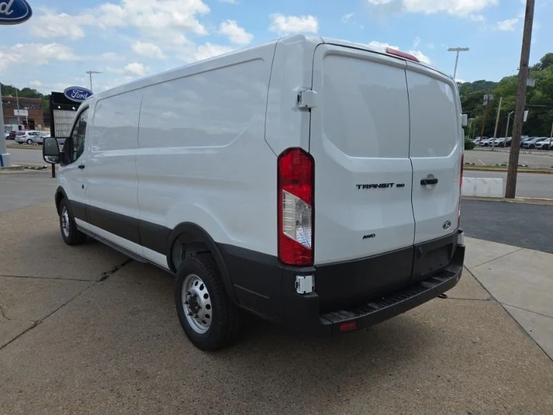 New 2026 Oxford White Ford Cargo Van image 5