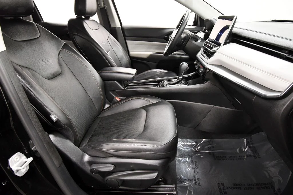 Used 2022 Black Jeep Limited image 18