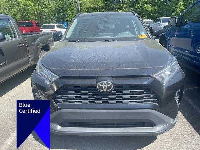 Used 2020 Black Toyota XLE image 2