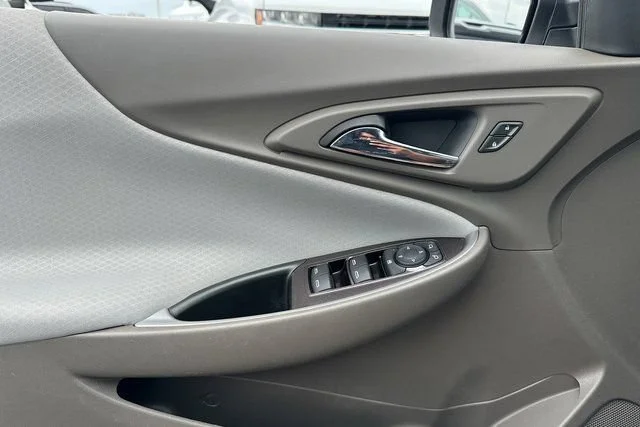 Used 2021 SILVER ICE METALLIC Chevrolet LS image 10