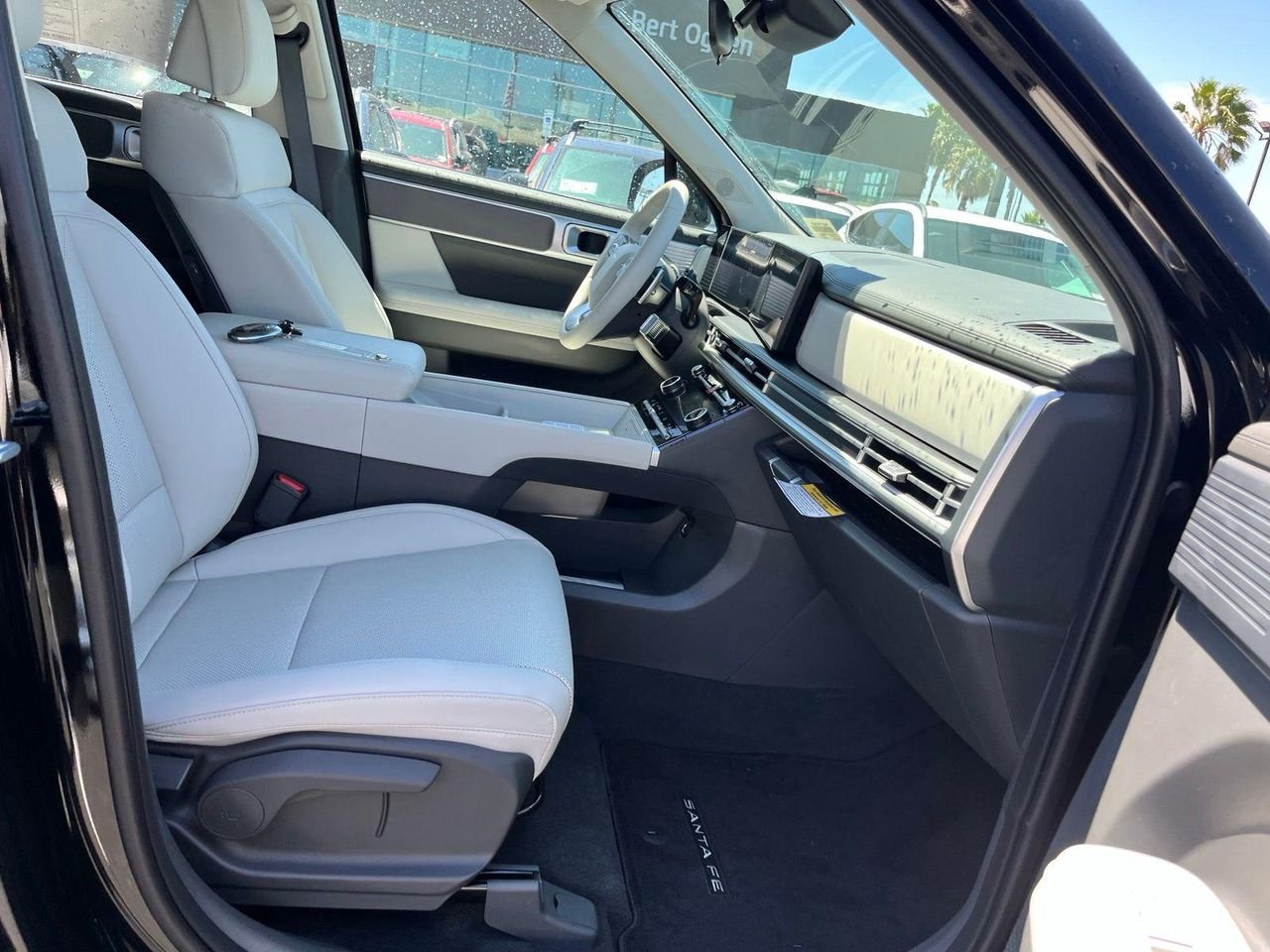 New 2027 Black Hyundai SEL FWD image 22