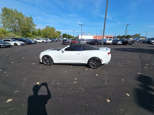 Used 2017 SUMMIT WHITE Chevrolet ZL1 image 10