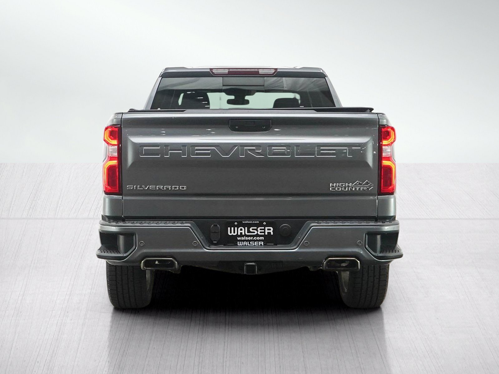 Used 2020 SATIN STEEL METALLIC Chevrolet High Country image 4