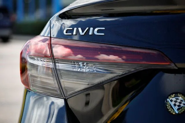 New 2026 Crystal Black Pearl Honda LX image 13