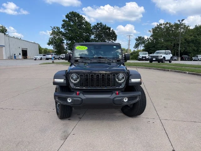 Used 2024 Black Jeep Rubicon image 9