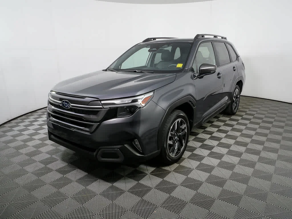 Used 2025 Magnetite Gray Metallic Subaru Limited image 24
