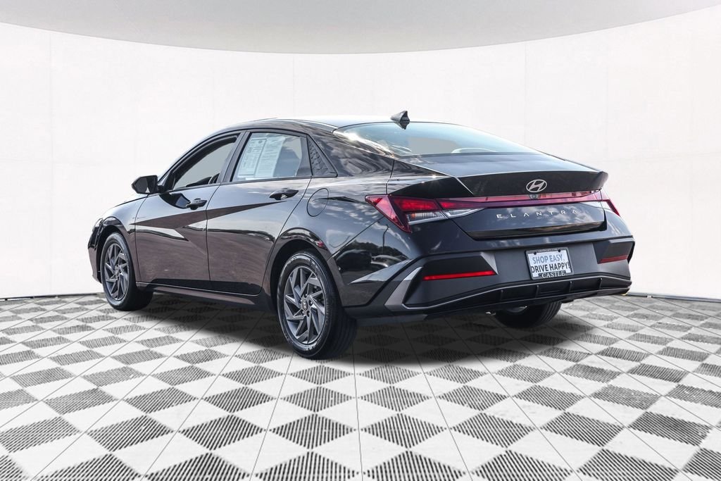 Certified Used 2024 Black Hyundai SEL image 14