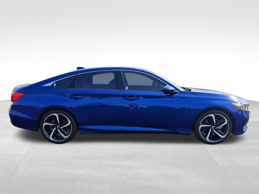 Used 2018 Blue Honda Sport image 6