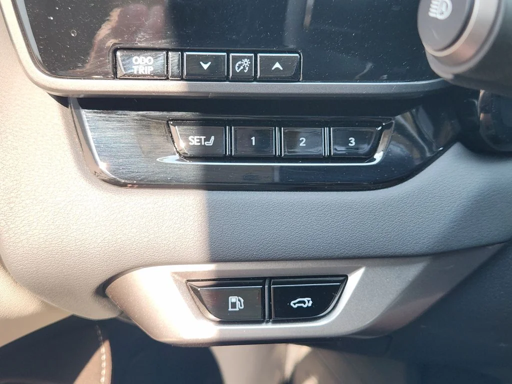 Certified Used 2026 Caviar Lexus 350 Luxury image 23