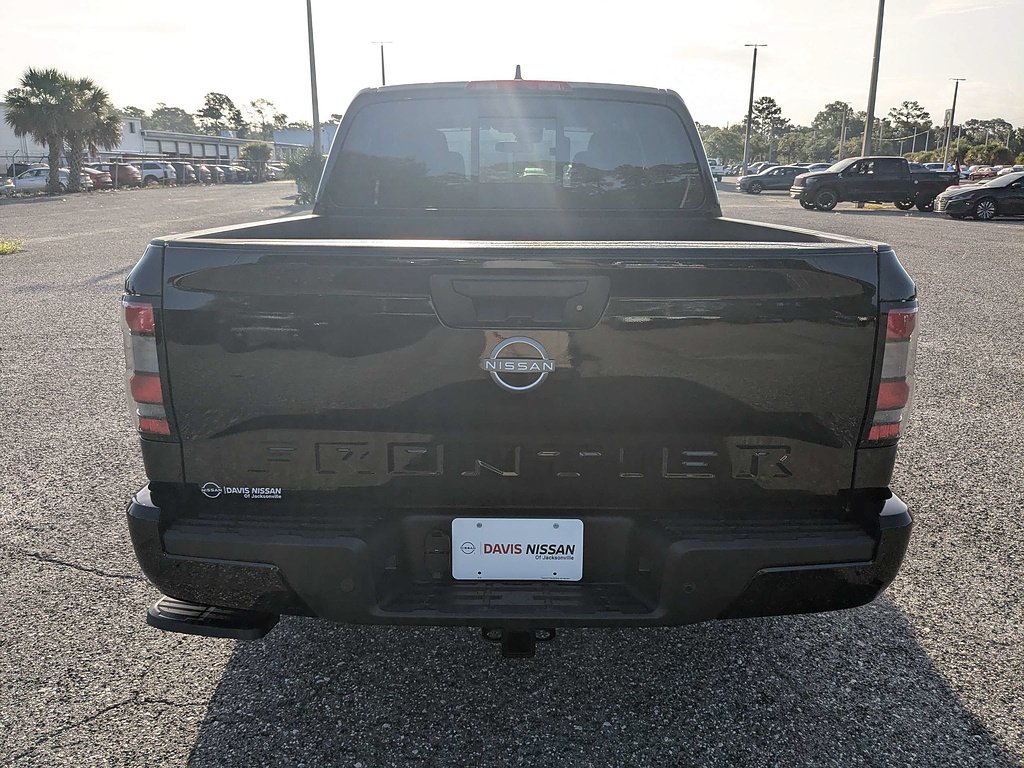 New 2026 Super Black Nissan Crew Cab SV image 5