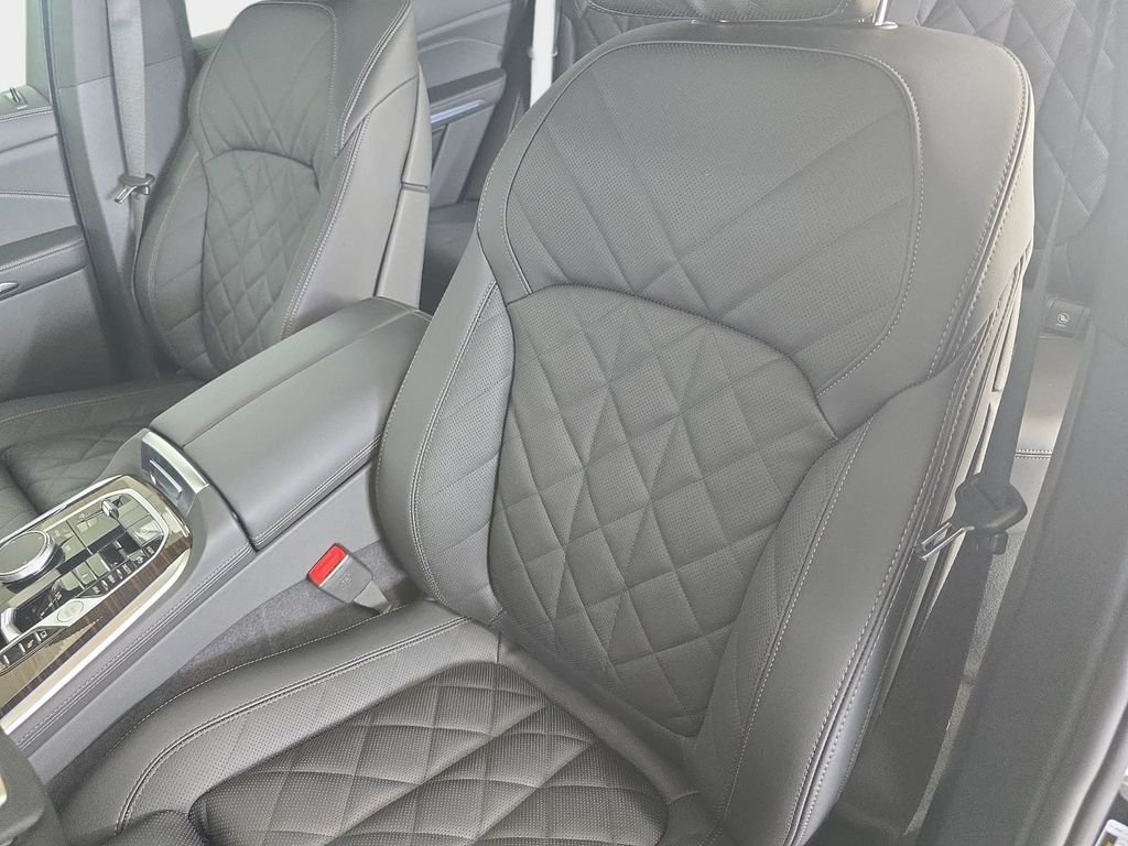 2026 BMW X5 50e - Photo 9
