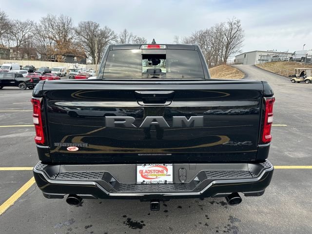 New 2026 Diamond Black Crystal Pearl-Coat Exterior Paint RAM Big Horn/Lone Star image 6