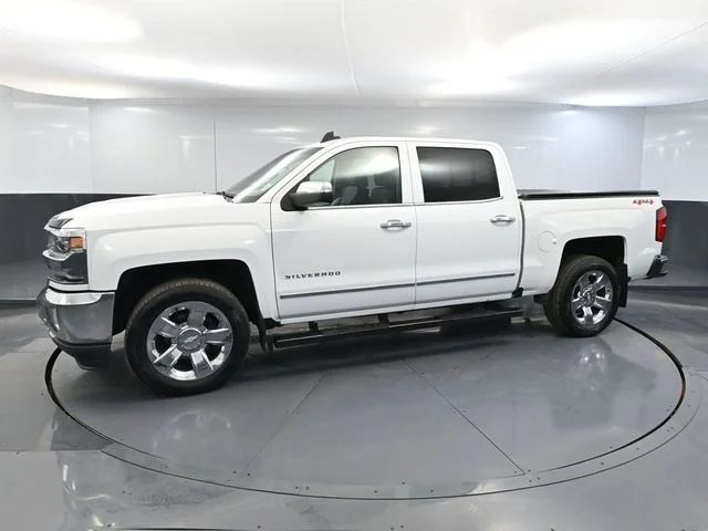 Used 2017 White Chevrolet LTZ image 11