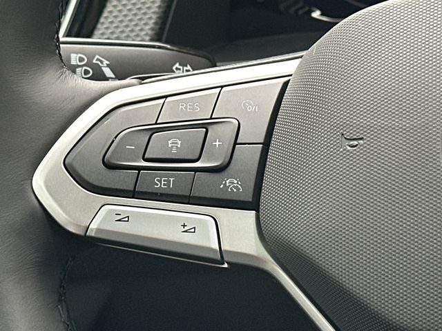 New 2026  Volkswagen 2.0T SEL Premium R-Line image 25
