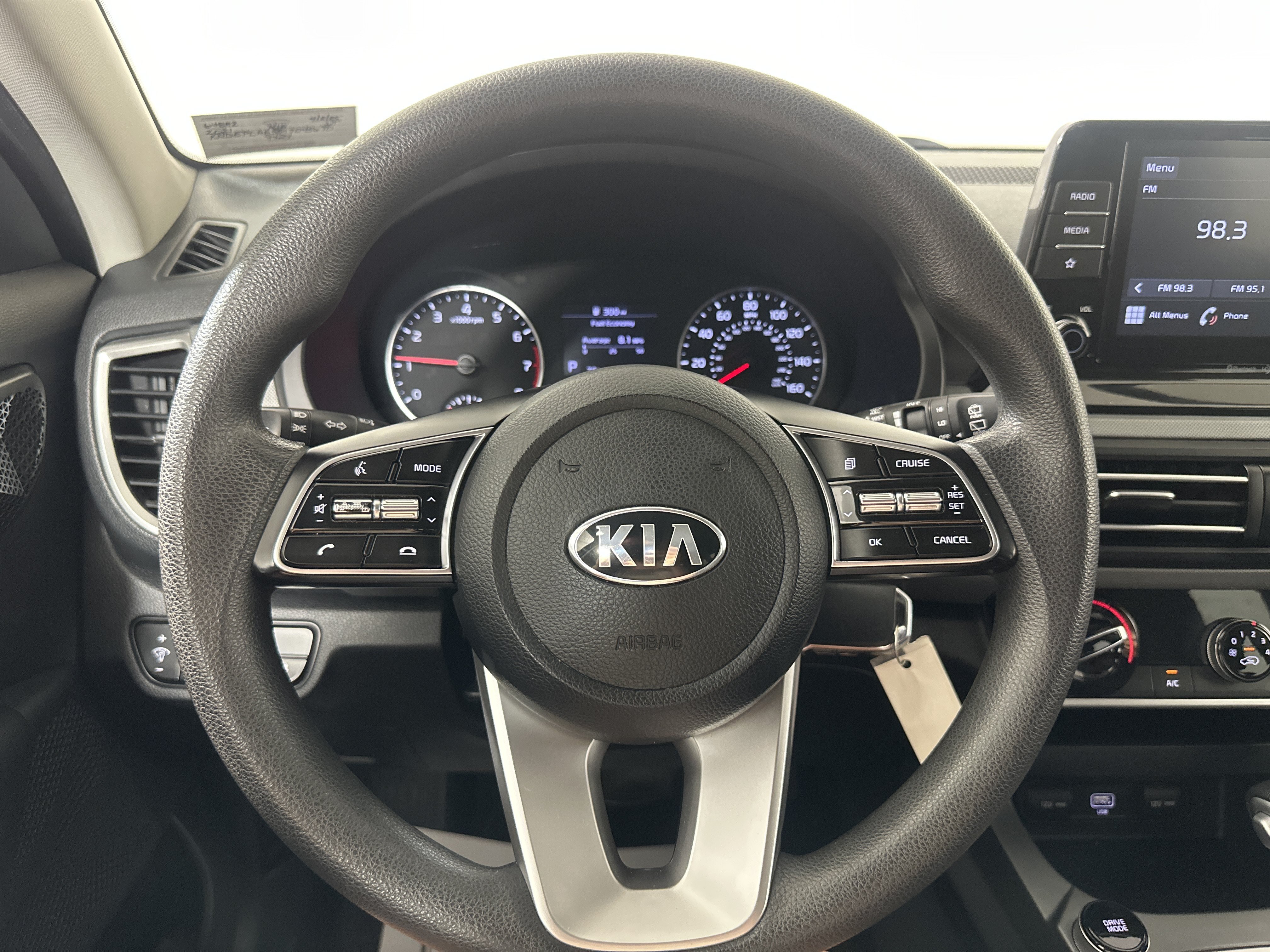 2021 Kia Seltos LX - Photo 12