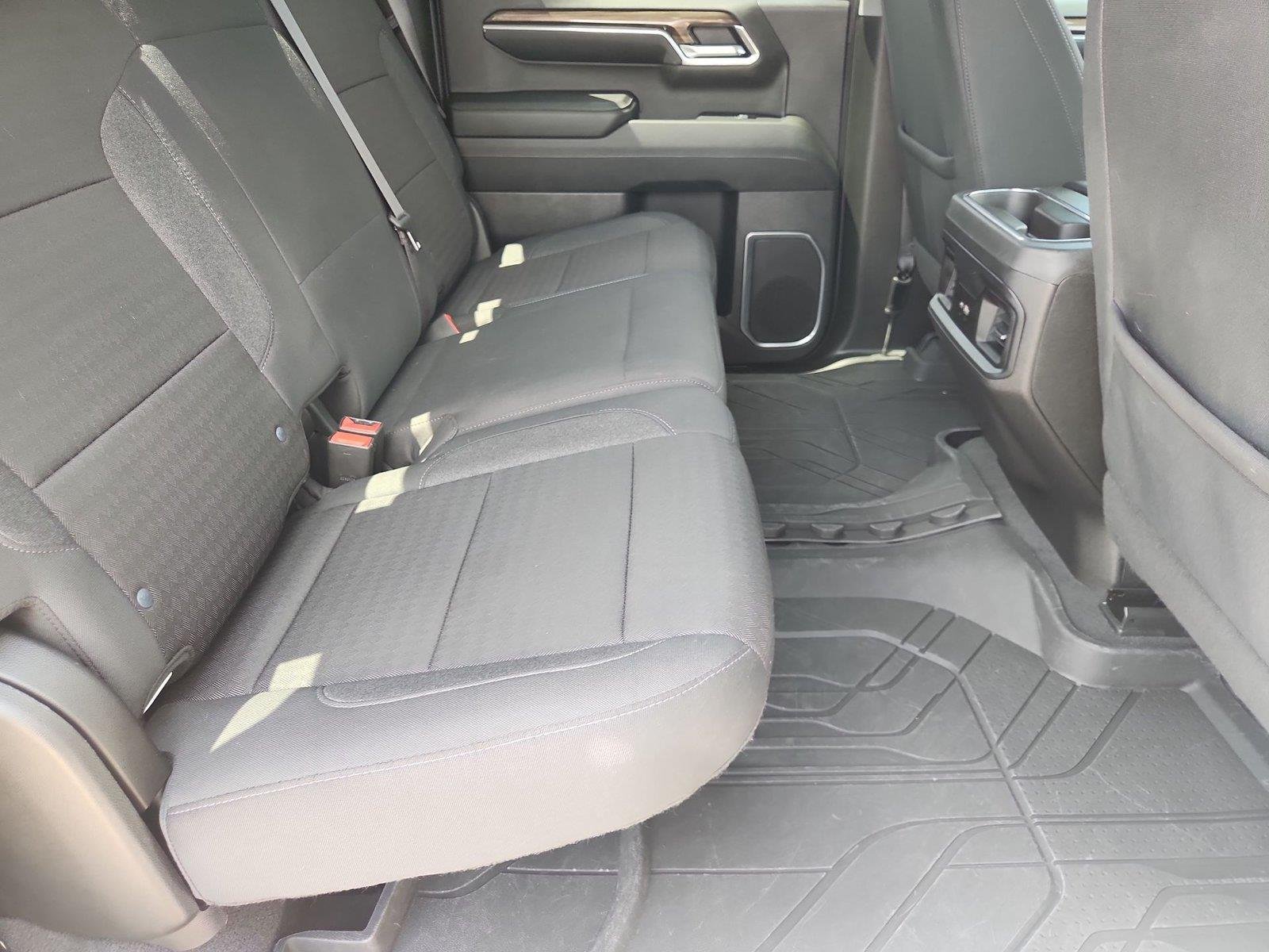 2023 Chevrolet Silverado 1500 RST - Photo 27