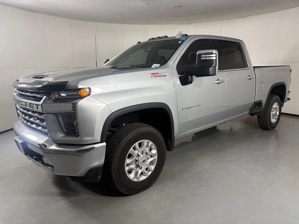 Used 2022 Silver Chevrolet LTZ image 5