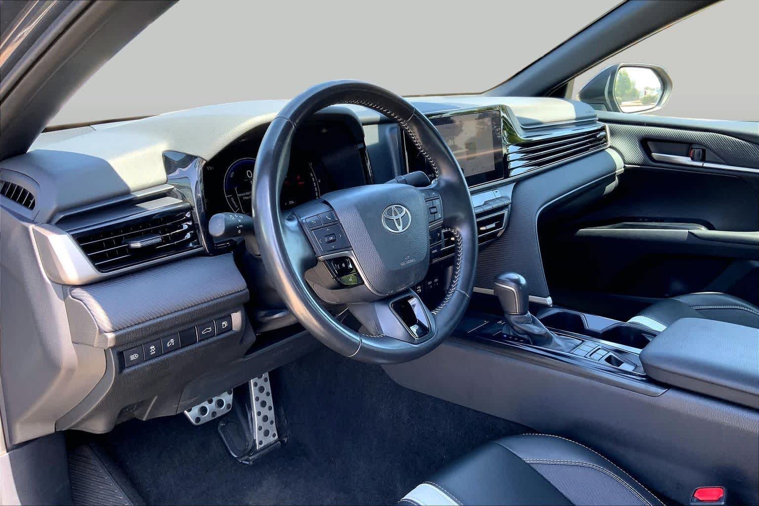 Used 2025 Underground Toyota SE image 17