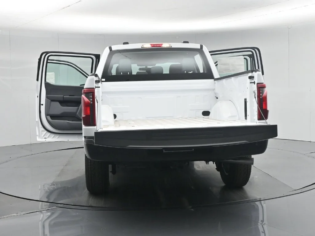 New 2026 White Ford XL image 31