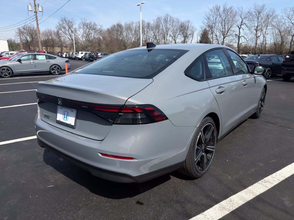 New 2026 Urban Gray Pearl Honda SE image 5